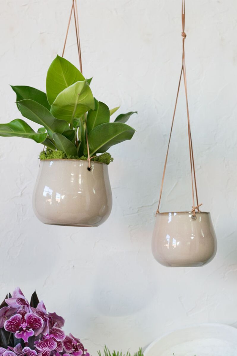 lelay hanger shop now at flower + furbishGift, Hanging basket, hanging pot, plant pot, Planter, Pot, shipping, vessel