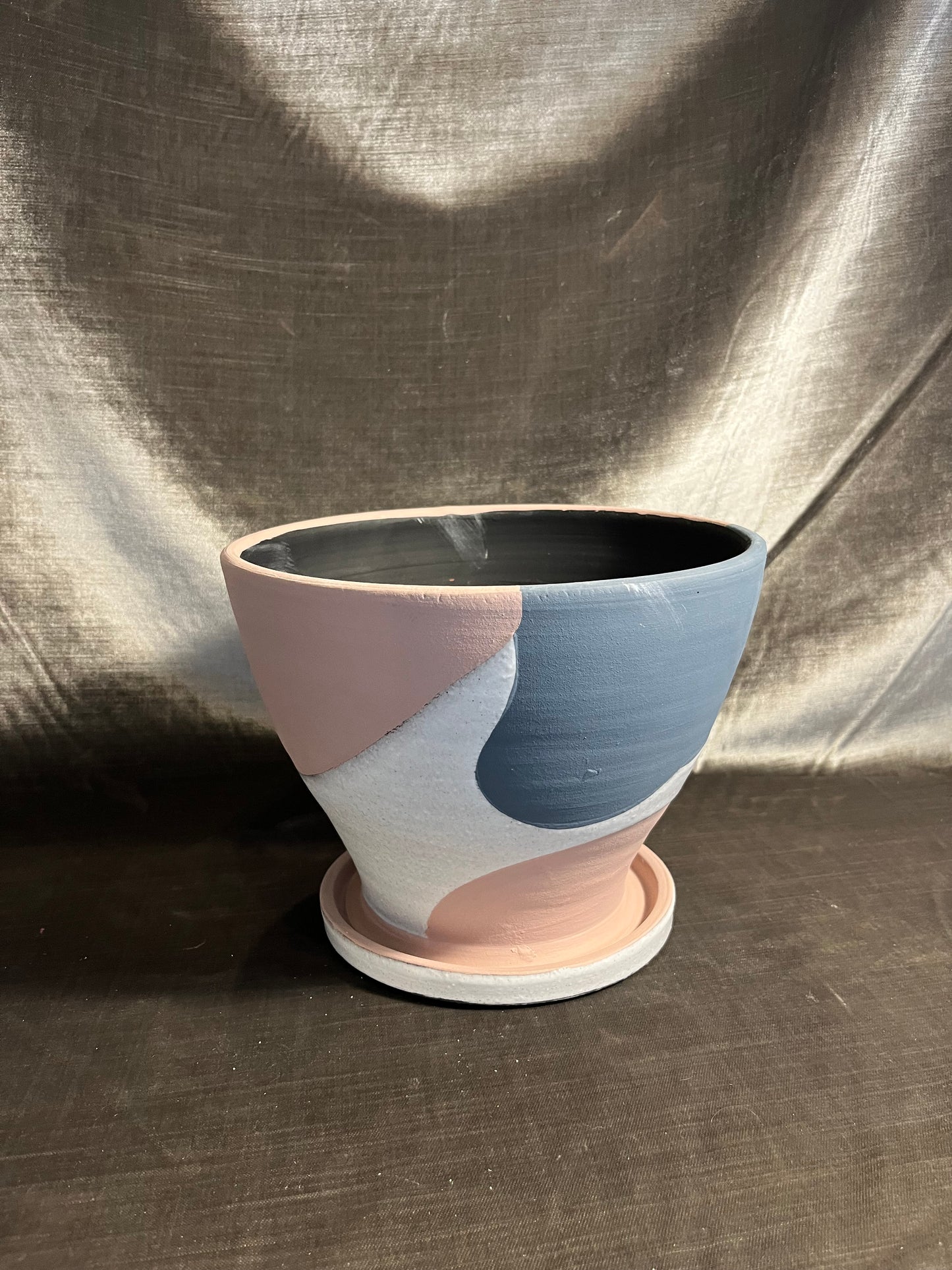 modera pot plant pot from flower + furbish Shop now at flower + furbish